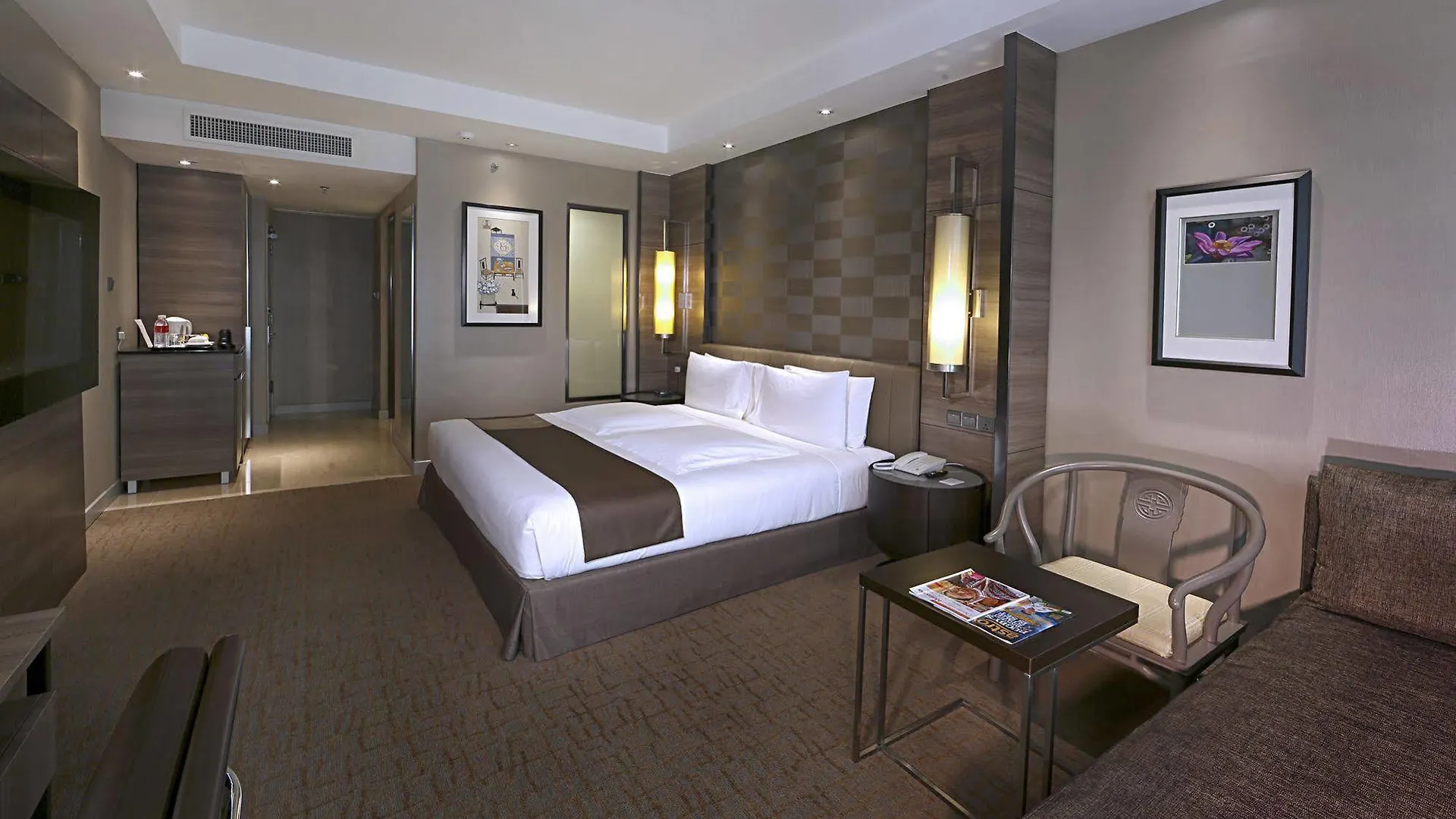 Ramada Plaza By Wyndham Melaka Hotel
