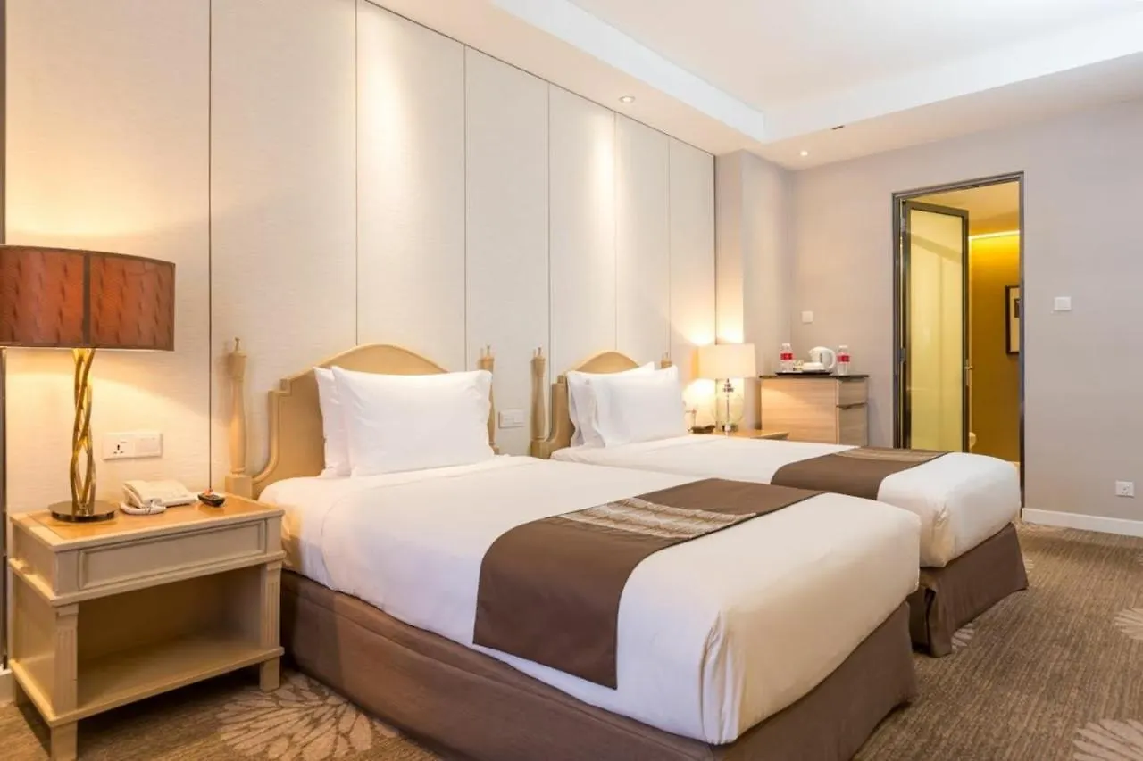 ホテル Ramada Plaza By Wyndham Melaka 5*, Malacca マレーシア