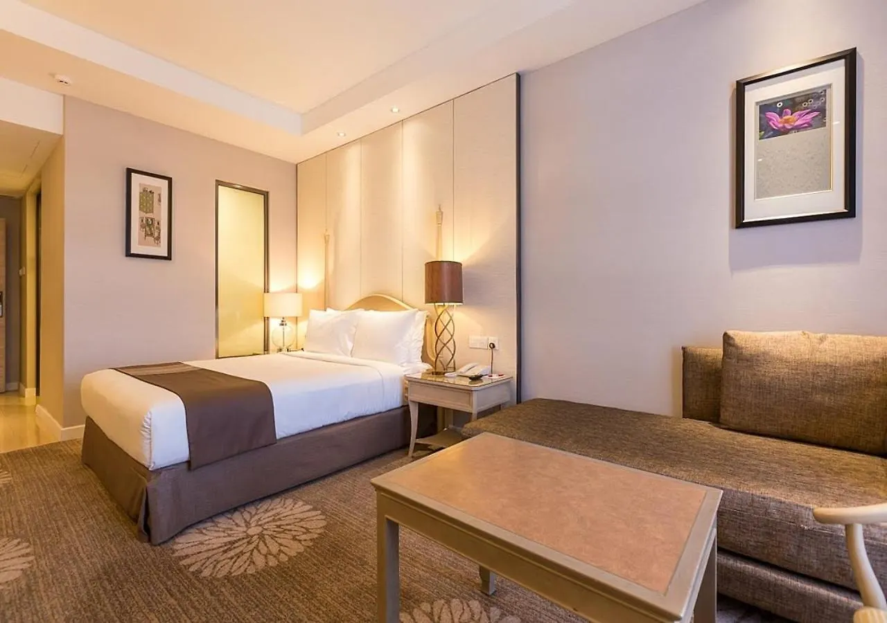 ホテル Ramada Plaza By Wyndham Melaka